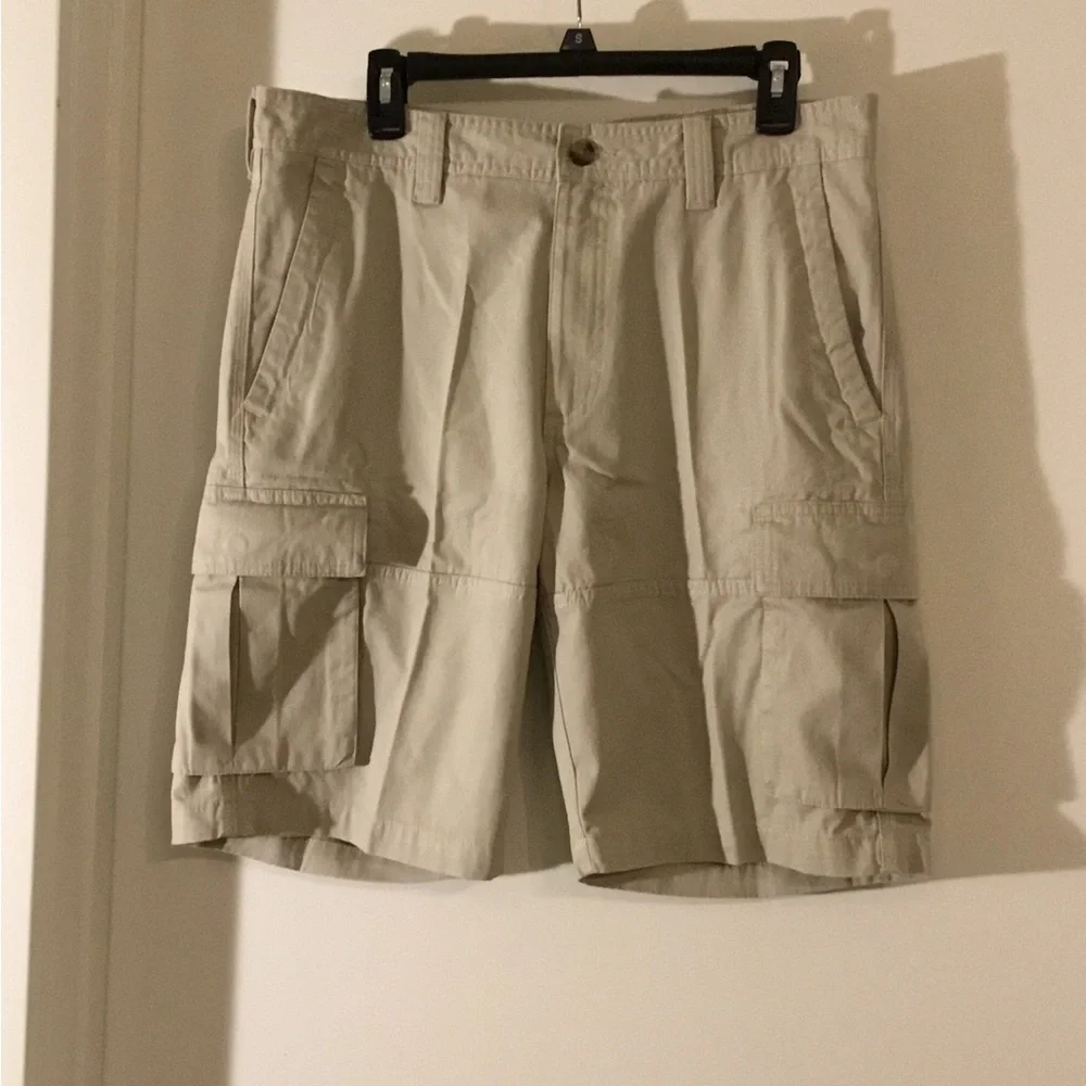Club Room Cargo Tan Men’s Shorts Size 33 $ 30 - Picture 2 of 10